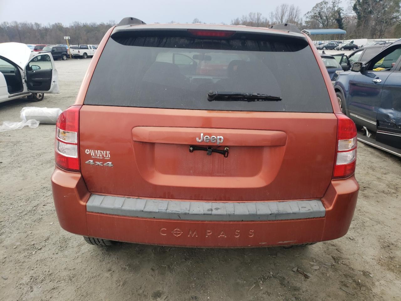 2008 Jeep Compass VIN 1J8FF47W78D714425 Copart auction photo, front end damage thumbnail 6