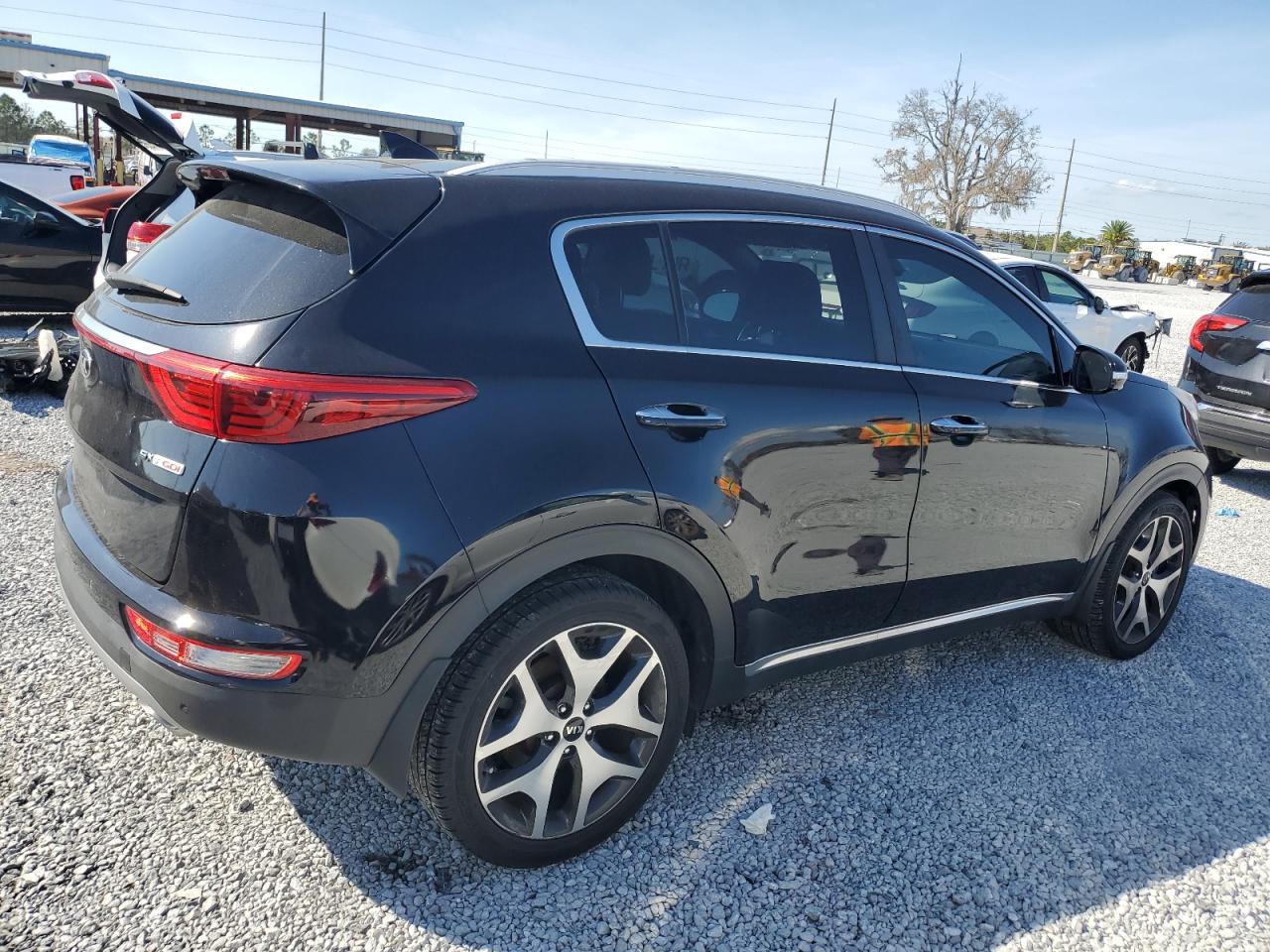 2017 KIA Sportage VIN KNDPR3A60H7096420 Copart auction photo, normal wear damage thumbnail 3