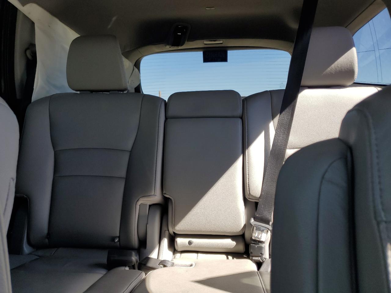 2017 Honda Pilot VIN 5FNYF5H90HB034695 Copart auction photo, front end / side damage thumbnail 10
