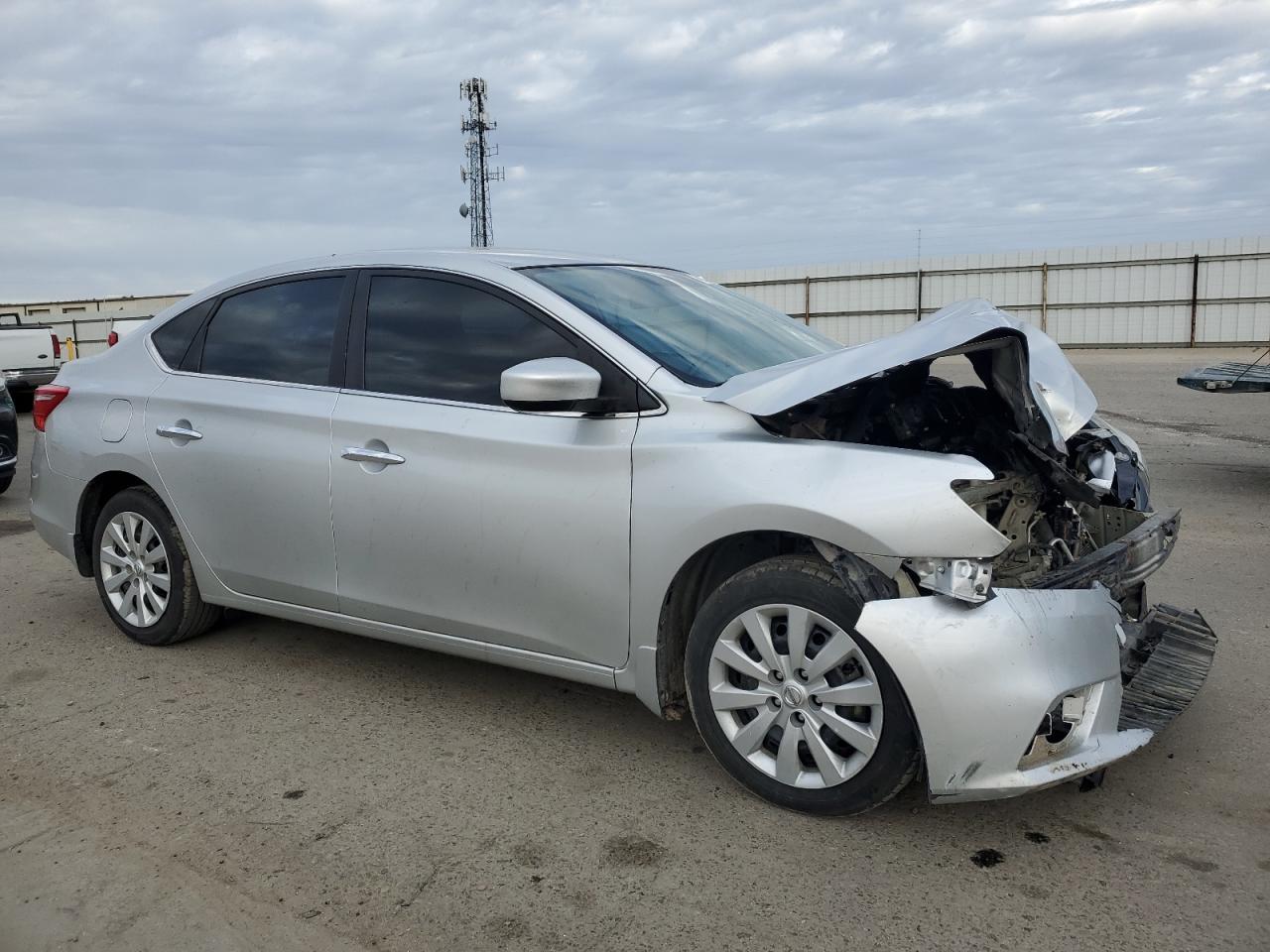 2016 Nissan Sentra VIN 3N1AB7AP6GY239591 Copart auction photo, front end damage thumbnail 4