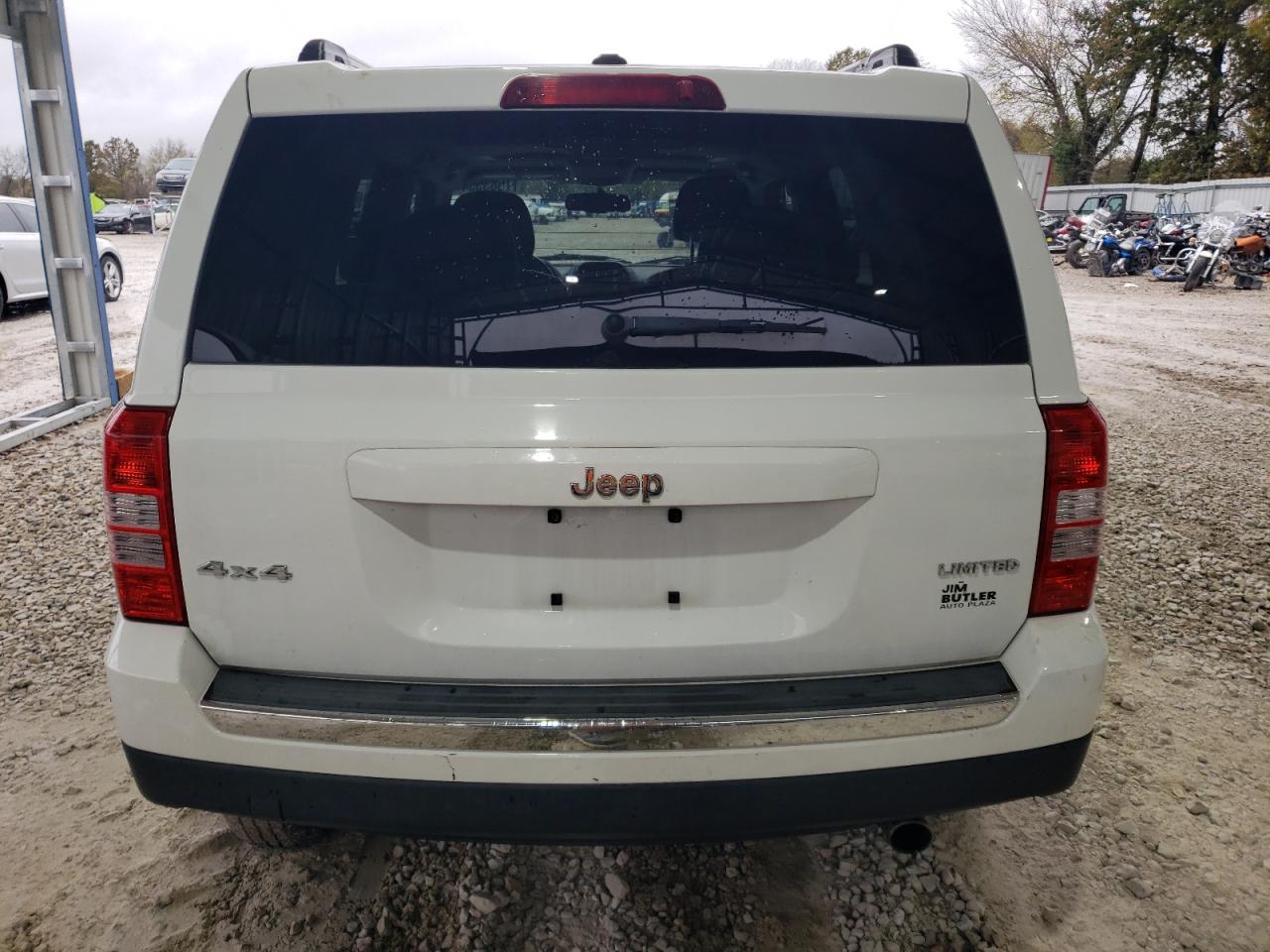2014 Jeep Liberty (Patriot) VIN 1C4NJRCB5ED910313 Copart auction photo, front end / minor dent/scratches damage thumbnail 6