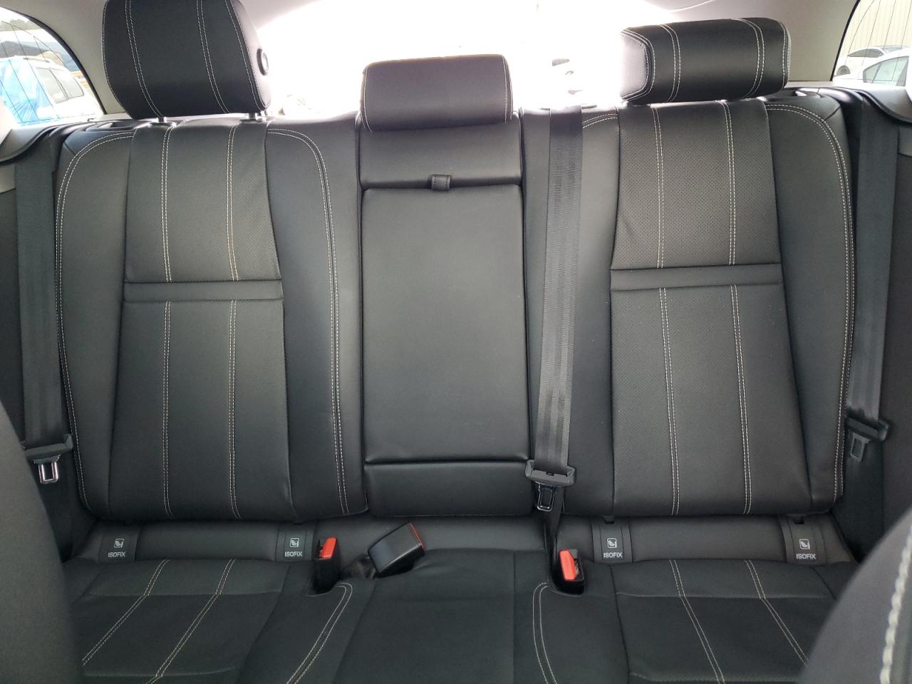 2021 Land Rover Range Rover VIN SALYJ2EX4MA305818 Copart auction photo, rear end / minor dent/scratches damage thumbnail 10