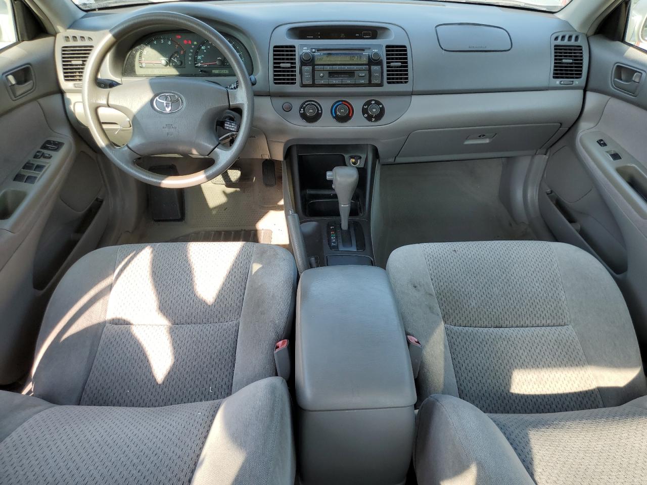 2004 Toyota Camry VIN 4T1BE32K14U793488 Copart auction photo, front end / minor dent/scratches damage thumbnail 8