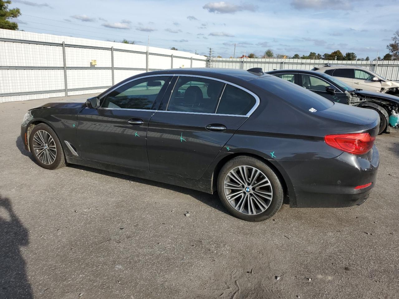 2017 BMW 5er VIN WBAJE5C30HG916735 Copart auction photo, side damage thumbnail 2
