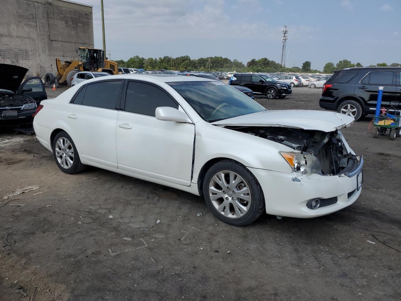 2008 Toyota Avalon VIN 4T1BK36BX8U280586 Copart auction photo, front end / minor dent/scratches damage thumbnail 4