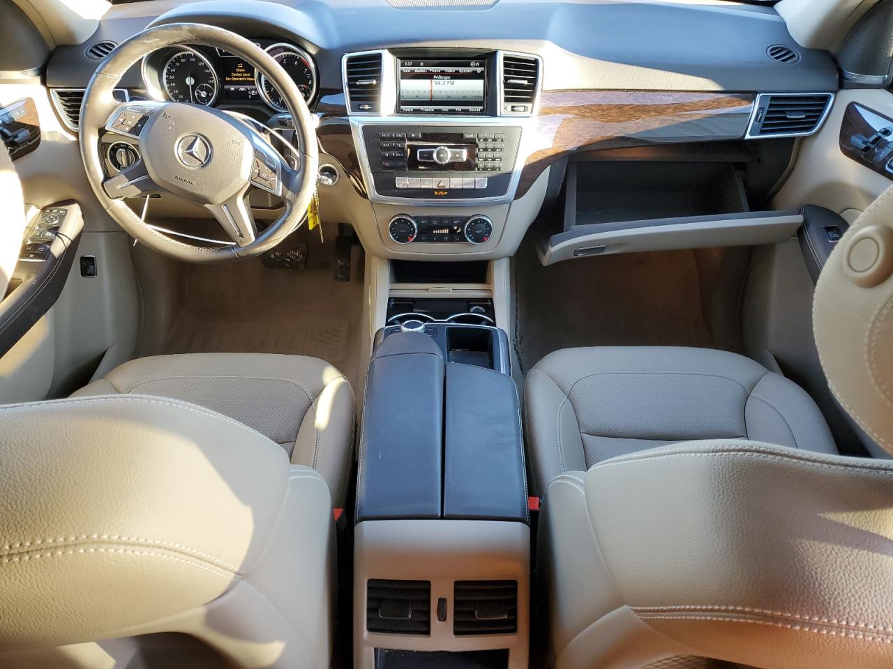2013 Mercedes-Benz M-klasse VIN 4JGDA5HB3DA235375 Copart auction photo, minor dent/scratches damage thumbnail 8