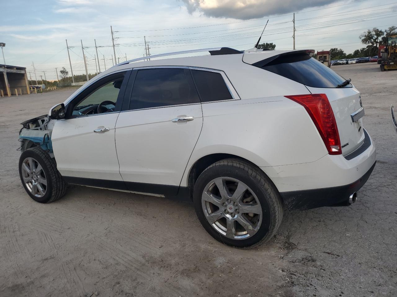 2011 Cadillac SRX VIN 3GYFNBEY8BS584465 Copart auction photo, front end / side damage thumbnail 2