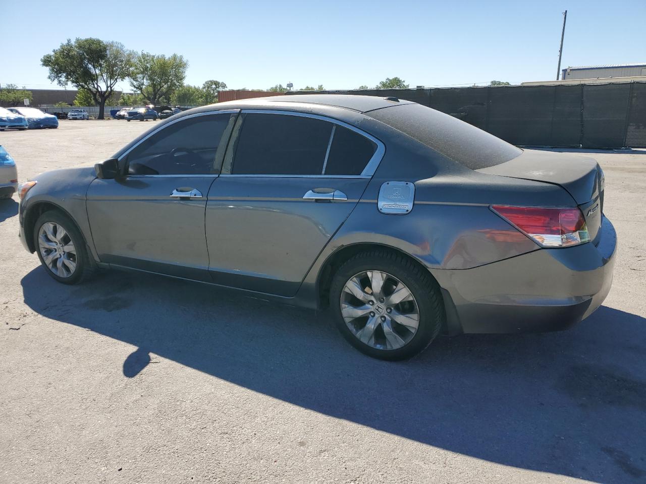 2008 Honda Accord VIN 1HGCP26818A051256 Copart auction photo, frame damage / side damage thumbnail 2