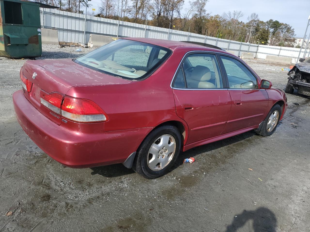 2001 Honda Accord VIN 1HGCG16561A033079 Copart auction photo, minor dent/scratches damage thumbnail 3