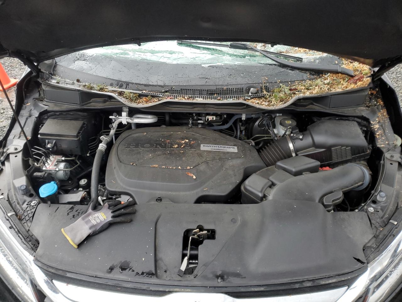 2020 Honda Odyssey VIN 5FNRL6H99LB069683 Copart auction photo, top/roof / front end damage thumbnail 12