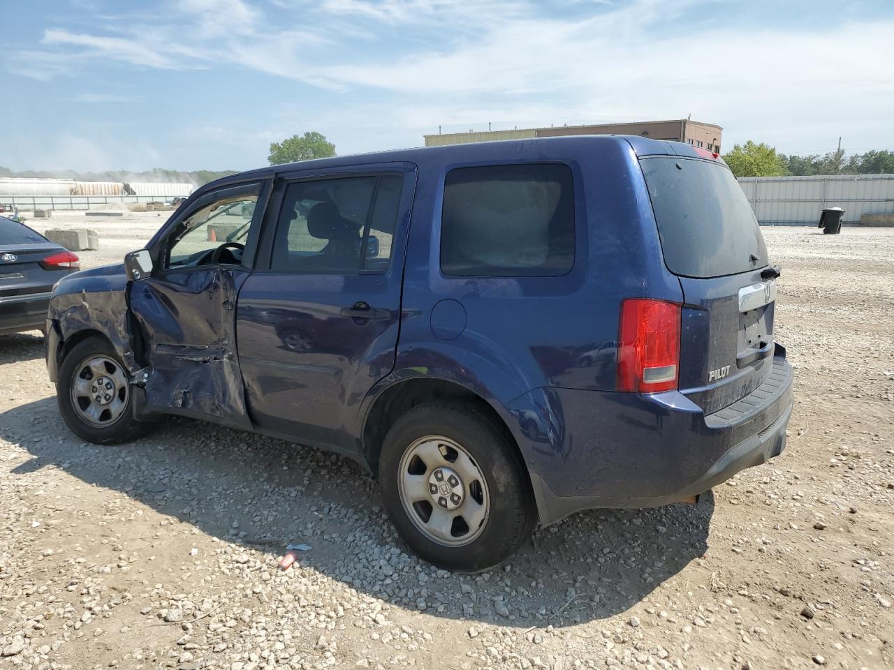 2014 Honda Pilot VIN 5FNYF3H27EB023986 Copart auction photo, side / front end damage thumbnail 2