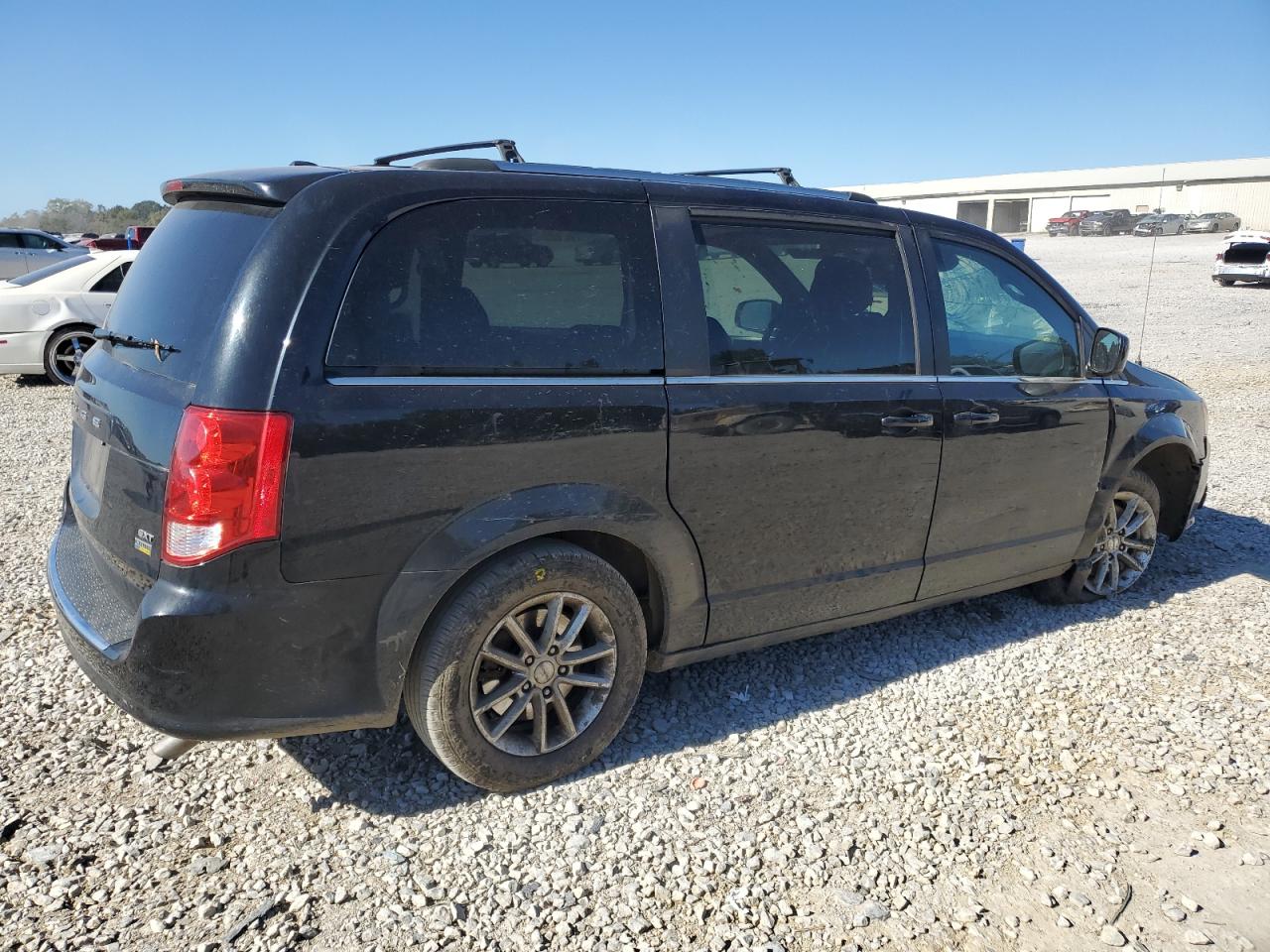 2019 Dodge Caravan VIN 2C4RDGCG1KR771850 Copart auction photo, side / top/roof damage thumbnail 3