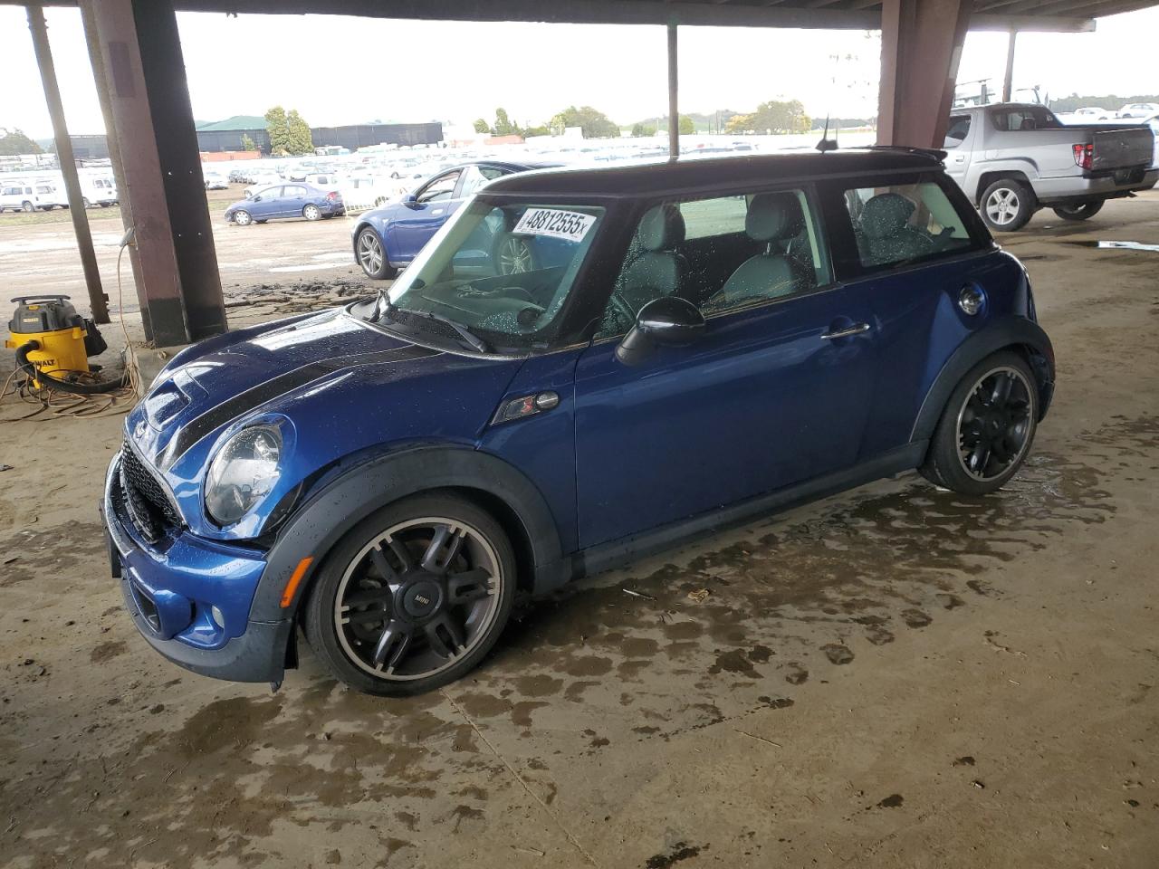 2013 MINI Cooper VIN WMWSV3C54DT396566