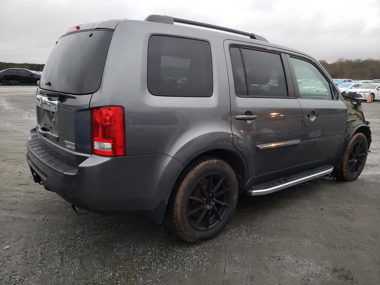 2013 Honda Pilot VIN 5FNYF4H90DB001488 Copart auction photo, front end / minor dent/scratches damage thumbnail 3
