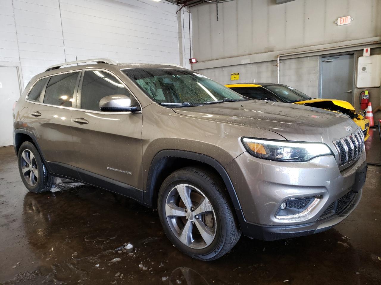 2020 Jeep Grand Cherokee VIN 1C4PJMDN2LD534154 Copart auction photo, rear end / minor dent/scratches damage thumbnail 4