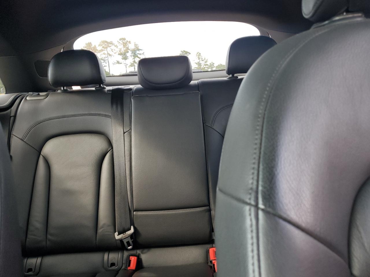2018 Audi Q3 VIN WA1BCCFSXJR018684 Copart auction photo, rear end damage thumbnail 10