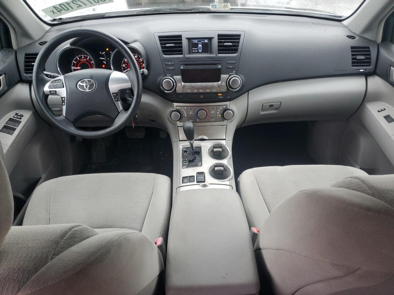 2012 Toyota Highlander VIN 5TDBK3EH9CS111442 Copart auction photo, rear end / minor dent/scratches damage thumbnail 8