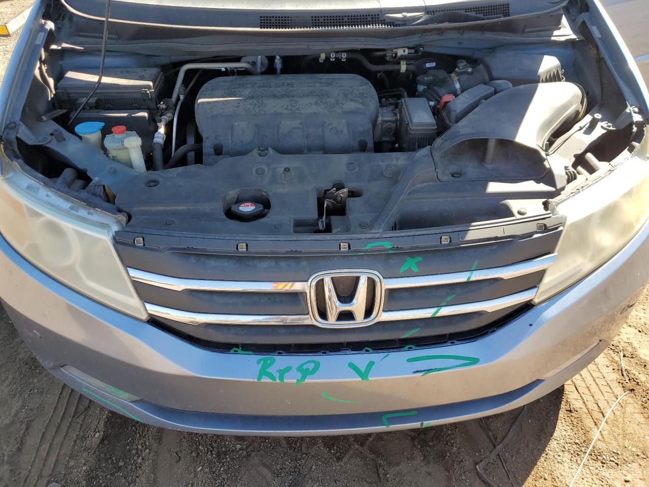2011 Honda Odyssey VIN 5FNRL5H90BB055275 Copart auction photo, rear end / side damage thumbnail 12