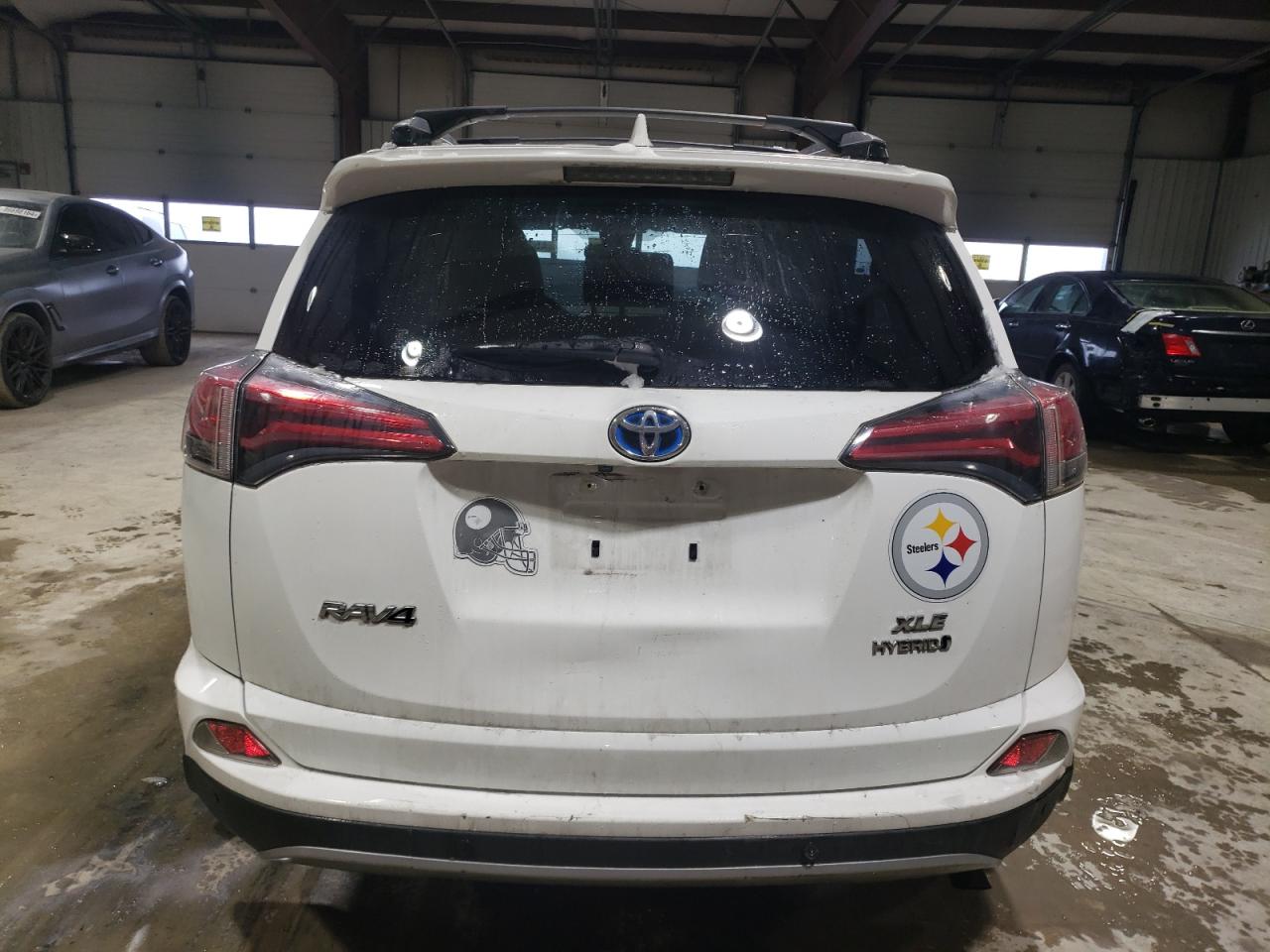 2017 Toyota RAV 4 VIN JTMRJREVXHD111303 Copart auction photo, rear end / side damage thumbnail 6