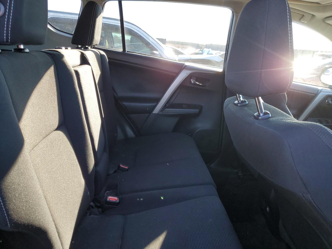 2018 Toyota RAV 4 VIN 2T3RFREV1JW698744 Copart auction photo, front end damage thumbnail 11