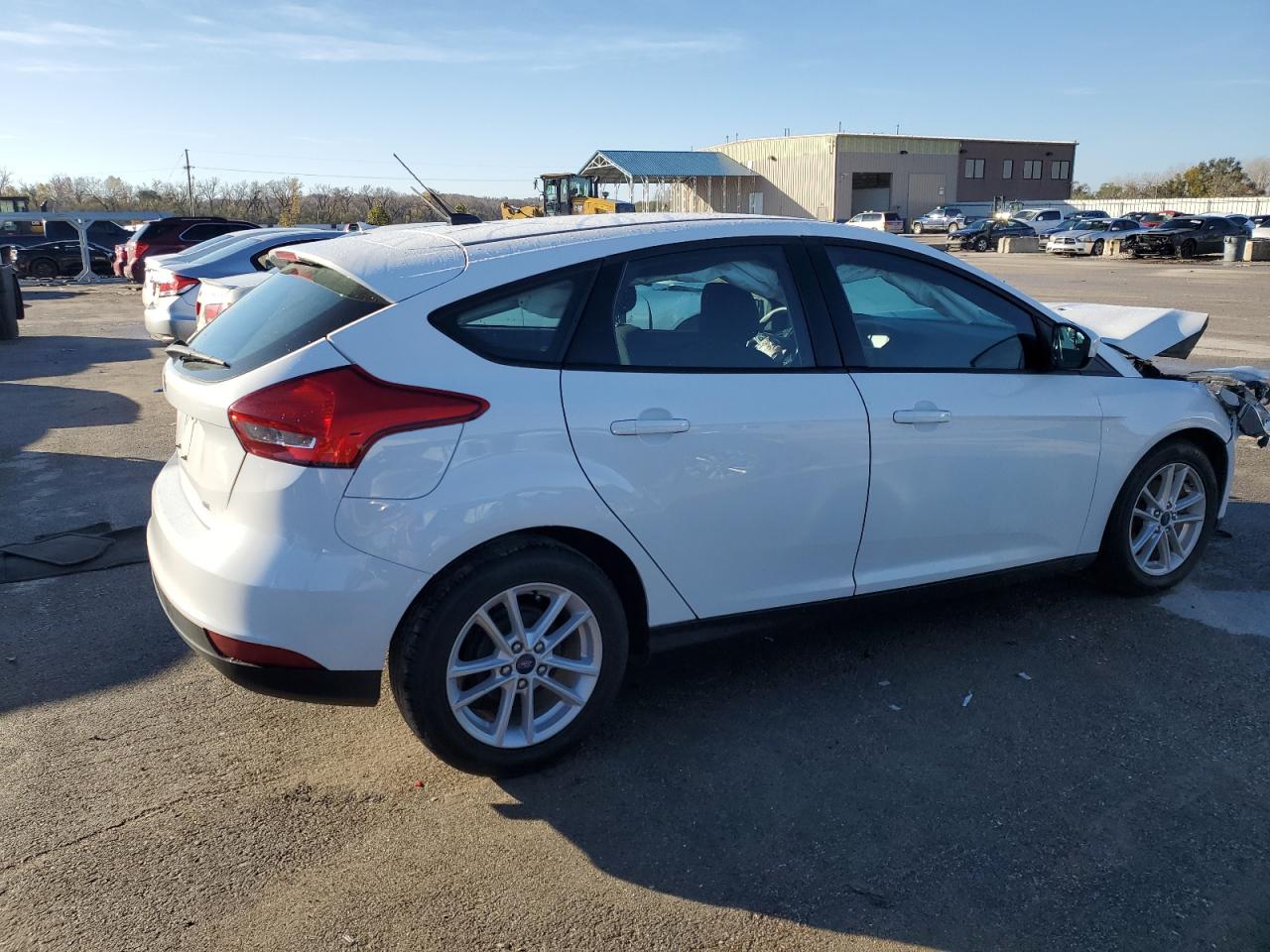 2018 Ford Focus VIN 1FADP3K21JL220198 Copart auction photo, front end damage thumbnail 3