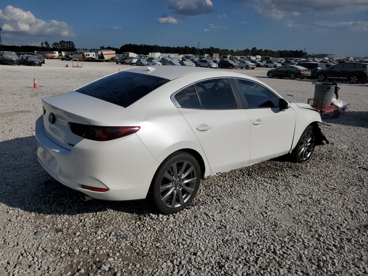 2019 Mazda 3 VIN 3MZBPADL5KM105855 Copart auction photo, front end damage thumbnail 3