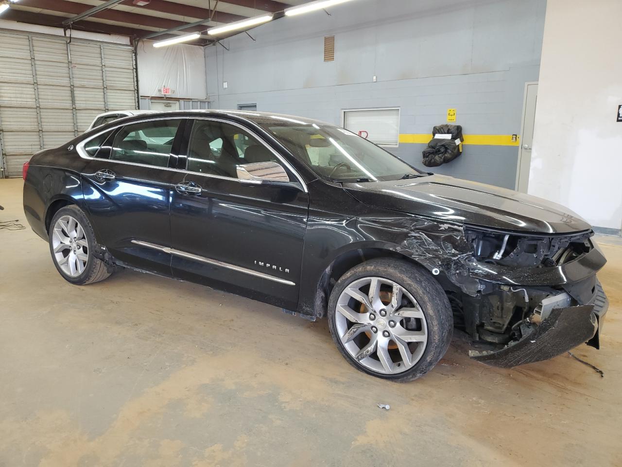 2019 Chevrolet Impala VIN 1G1105S32KU133744 Copart auction photo, front end damage thumbnail 4