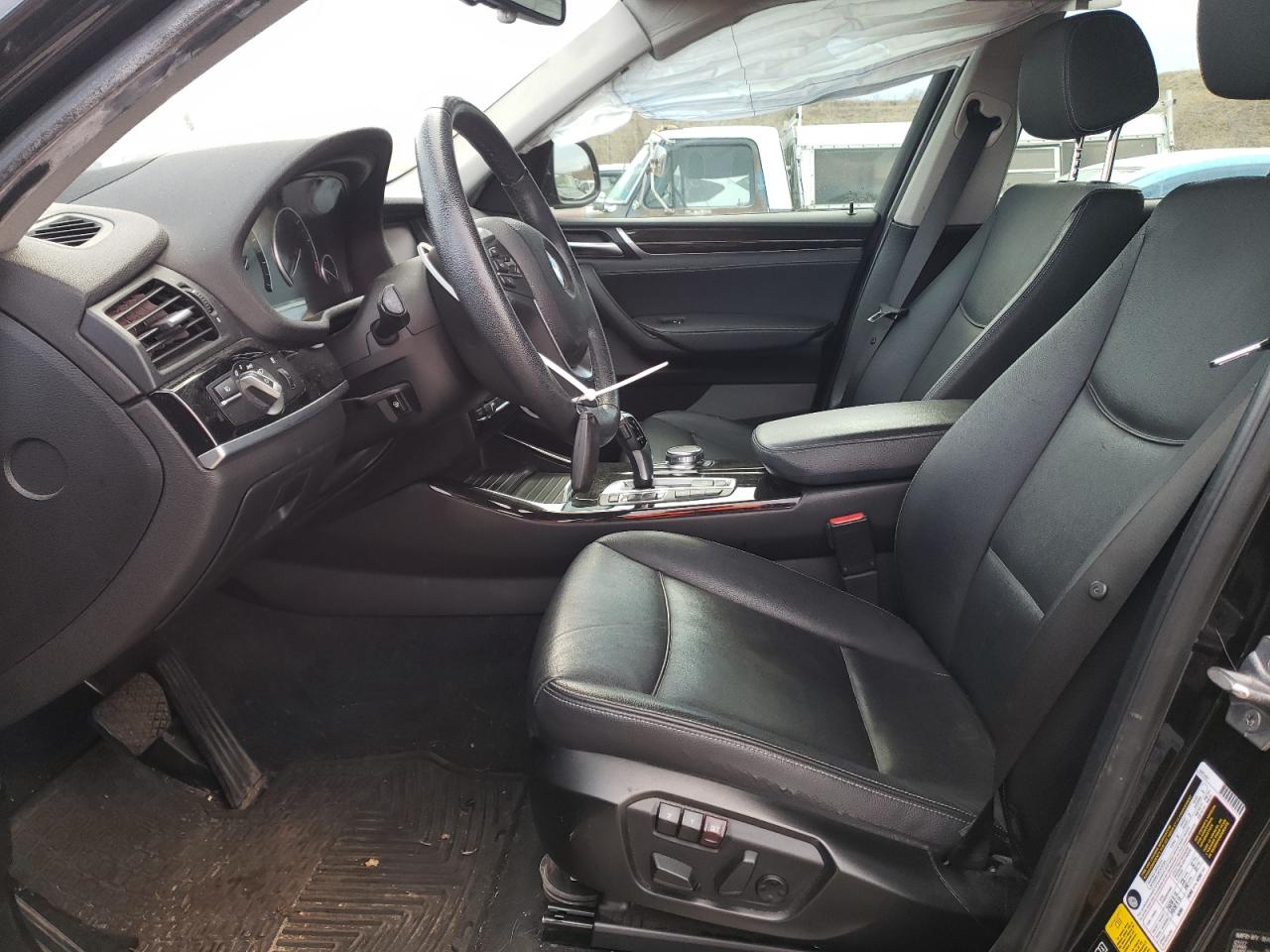2017 BMW X3 VIN 5UXWX9C33H0T22013 Copart auction photo, side / rear end damage thumbnail 7