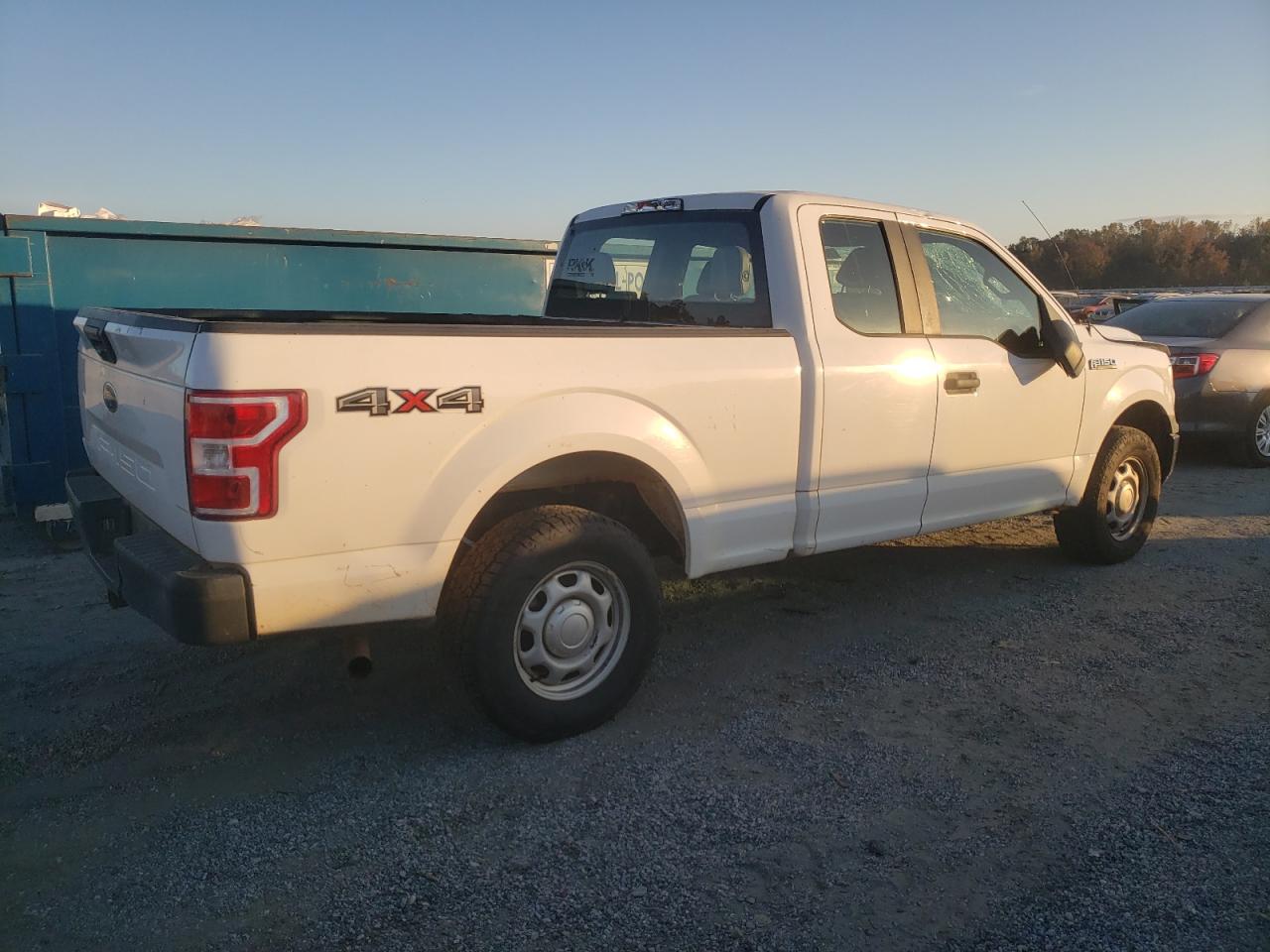 2018 Ford F-150 VIN 1FTEX1EB3JKE55027 Copart auction photo, top/roof damage thumbnail 3