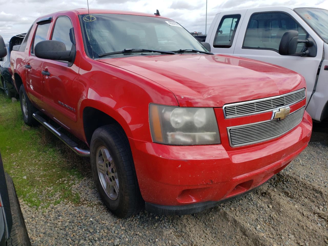 2007 Chevrolet Avalanche VIN 3GNEC12057G296288 Copart auction photo, minor dent/scratches damage thumbnail 4