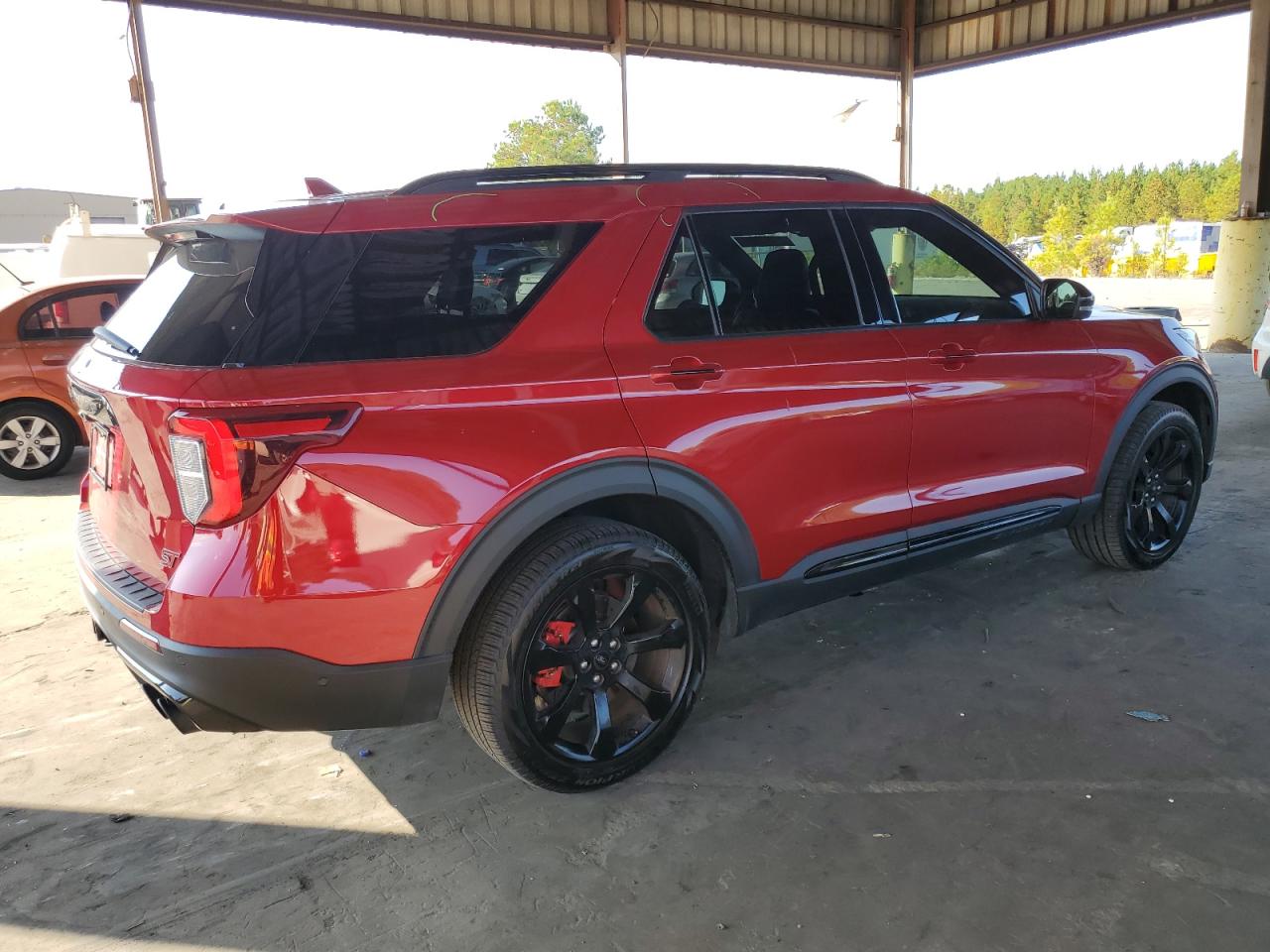 2020 Ford Explorer VIN 1FM5K8GC4LGC85968 Copart auction photo, all over damage thumbnail 3