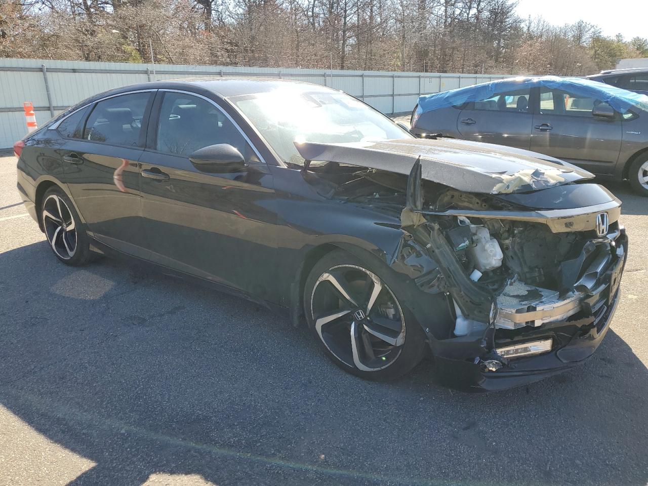 2018 Honda Accord VIN 1HGCV1F36JA034642 Copart auction photo, front end / minor dent/scratches damage thumbnail 4