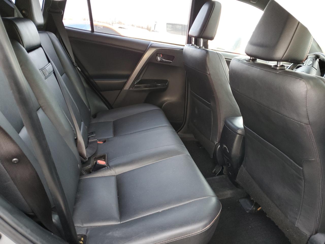 2018 Toyota RAV 4 VIN JTMJJREV0JD246230 Copart auction photo, rear end / side damage thumbnail 11