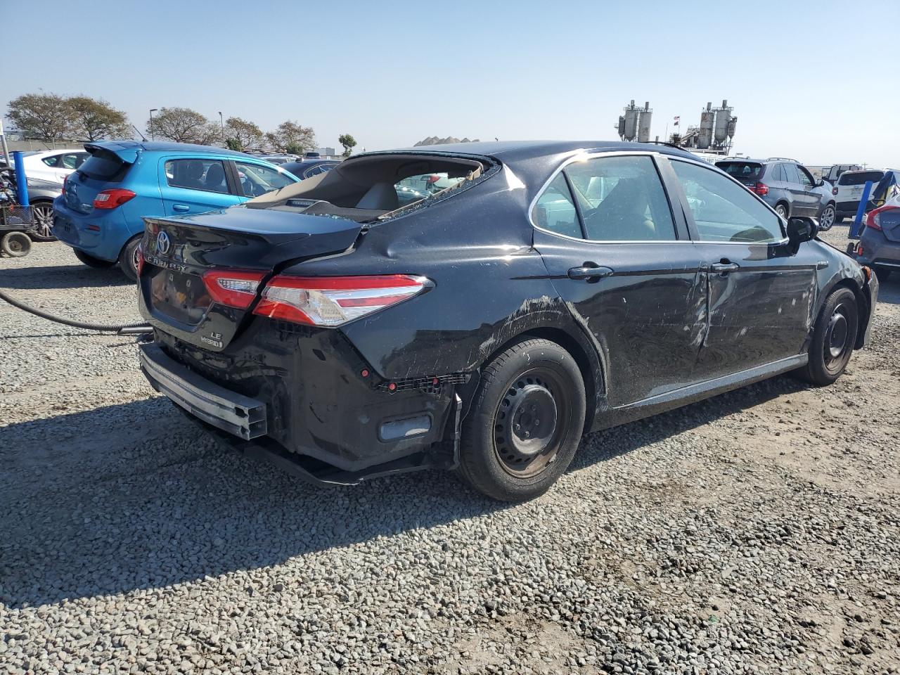 2018 Toyota Camry VIN 4T1B31HKXJU004302 Copart auction photo, all over damage thumbnail 3