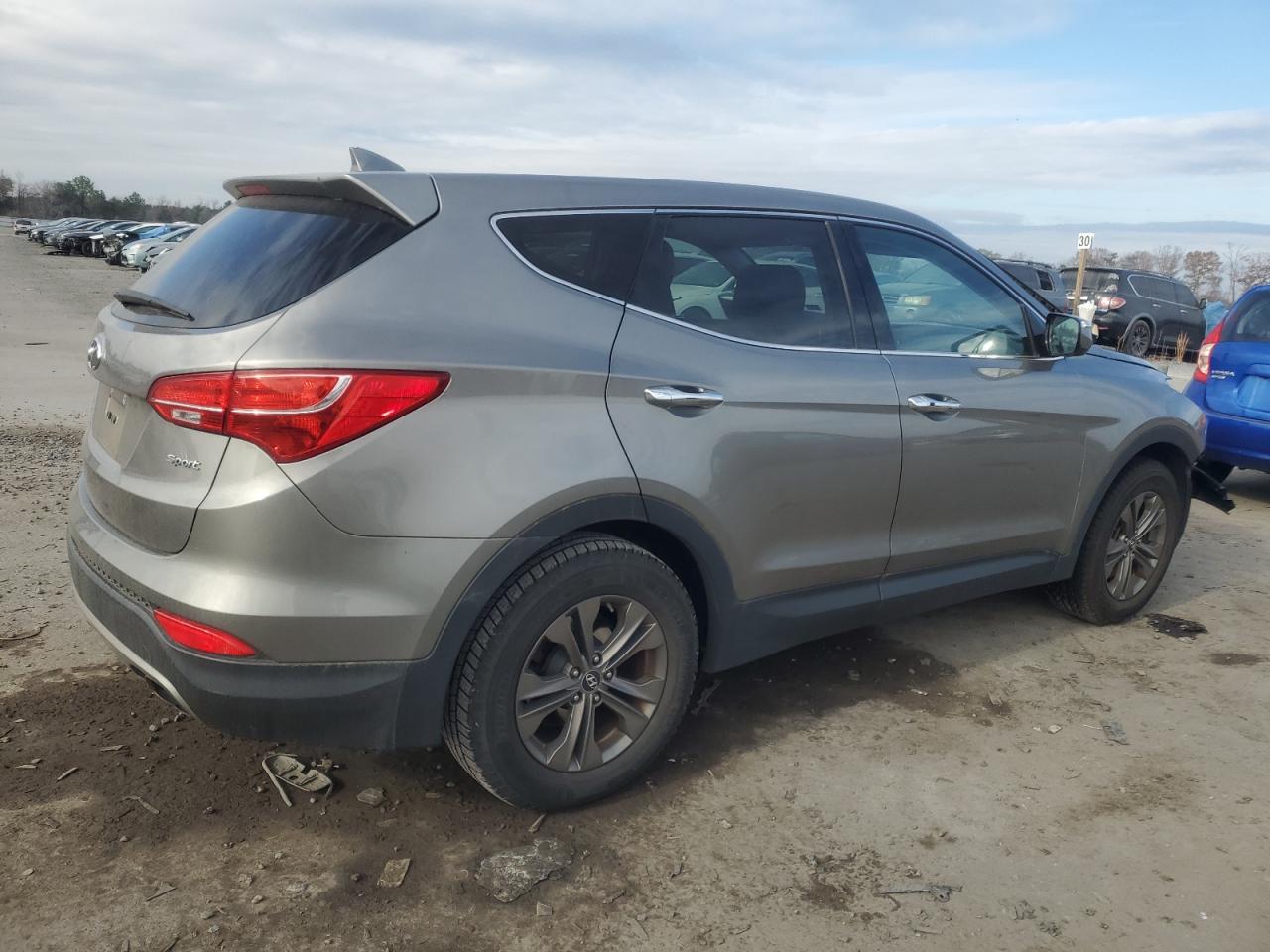 2013 Hyundai Santa Fe VIN 5XYZU3LB5DG004183 Copart auction photo, front end / minor dent/scratches damage thumbnail 3