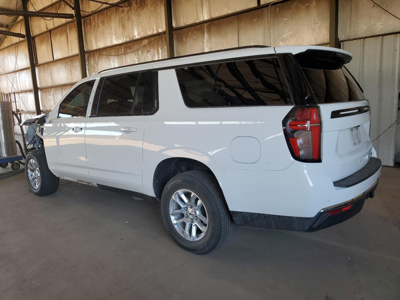 2021 Chevrolet Suburban VIN 1GNSCCKD9MR381650 Copart auction photo, front end damage thumbnail 2