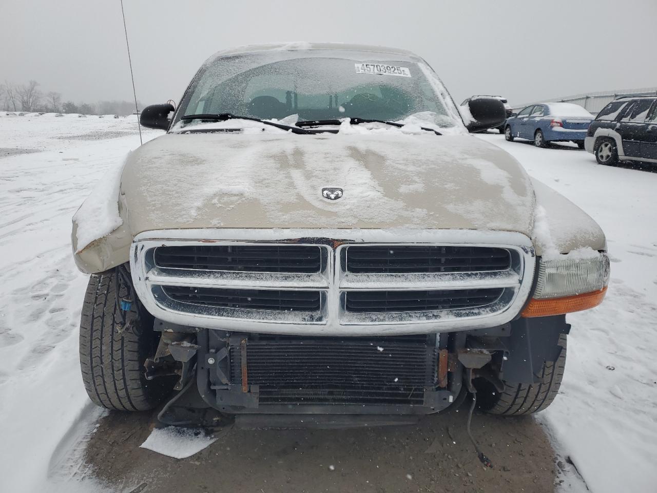2004 Dodge Dakota VIN 1D7HL48N14S527885 Copart auction photo, front end / rear end damage thumbnail 5