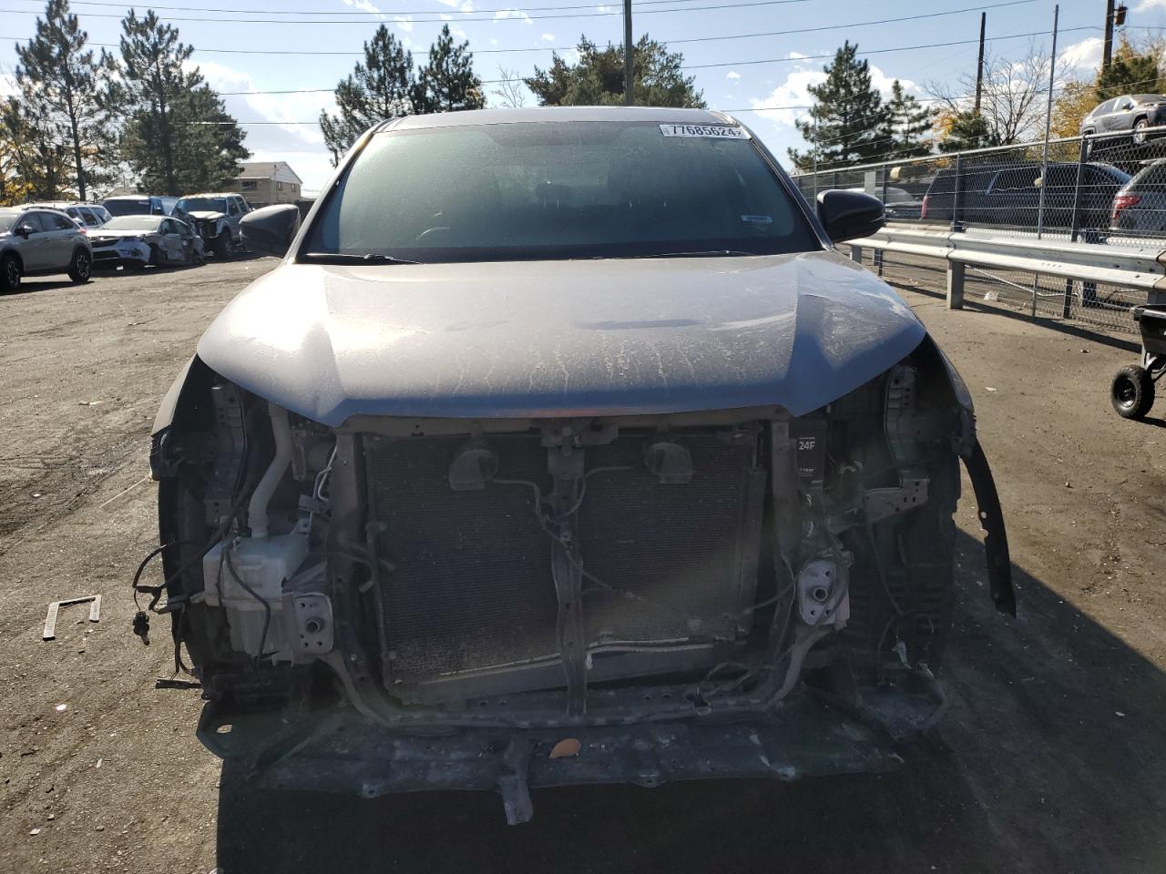 2015 Toyota Highlander VIN 5TDBKRFH6FS096002 Copart auction photo, front end damage thumbnail 5