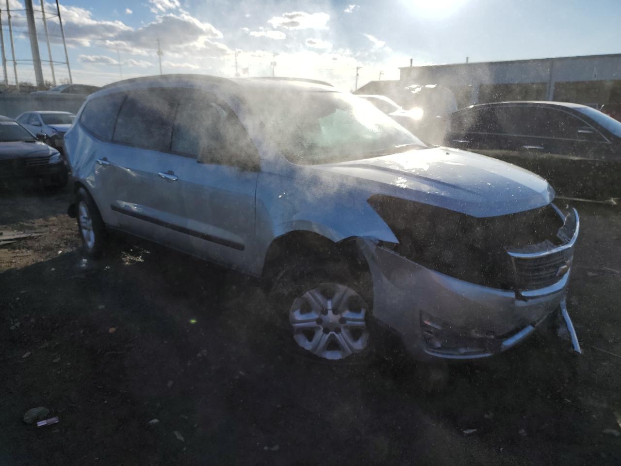 2014 Chevrolet Traverse VIN 1GNKRFED5EJ136274 Copart auction photo, rollover / minor dent/scratches damage thumbnail 4
