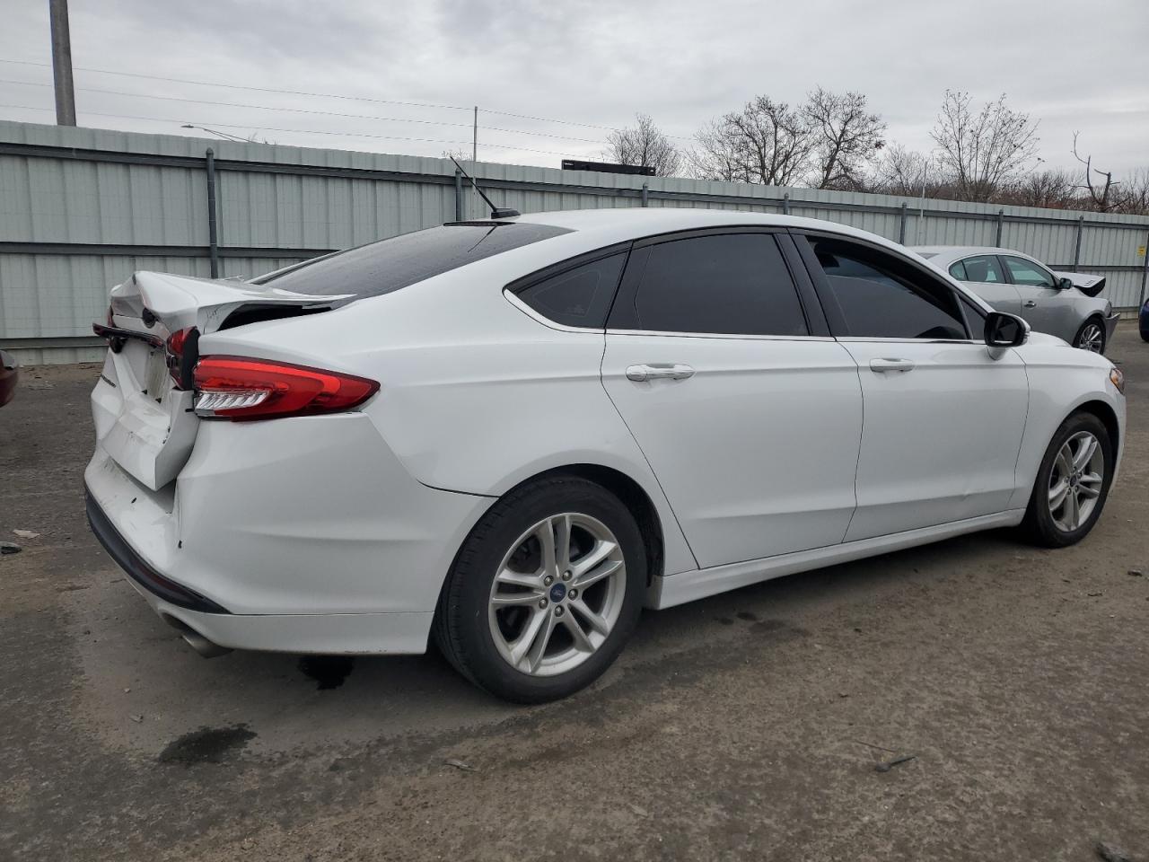 2018 Ford Fusion VIN 3FA6P0HD8JR227764 Copart auction photo, rear end damage thumbnail 3