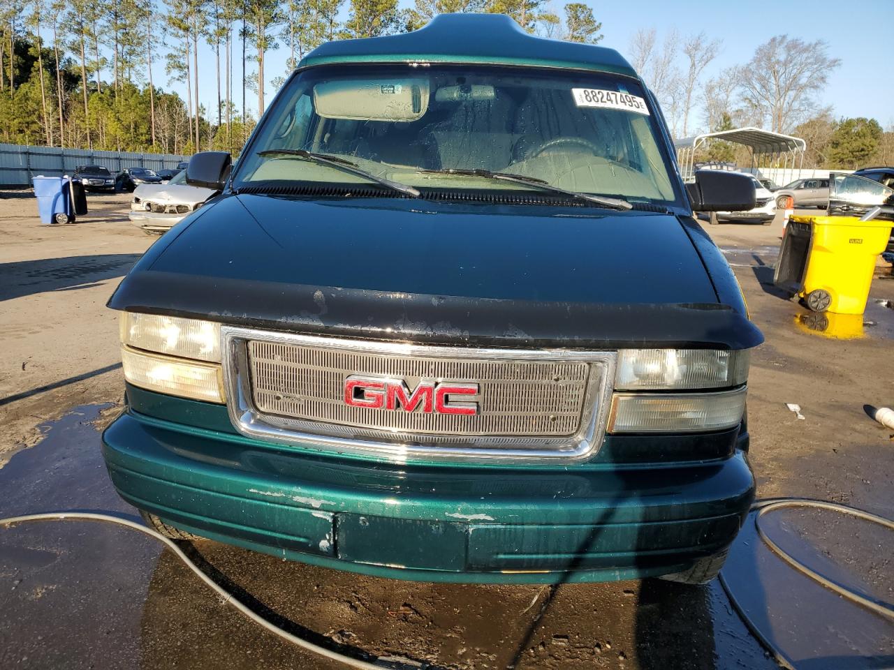 1998 GMC Safari VIN 1GDDM19W5WB503552 Copart auction photo, rear end / side damage thumbnail 5