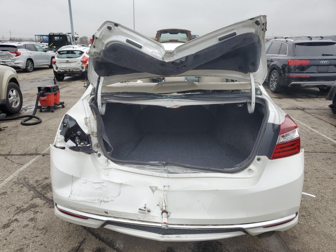 2016 Honda Accord VIN 1HGCR2F38GA081626 Copart auction photo, rear end damage thumbnail 6