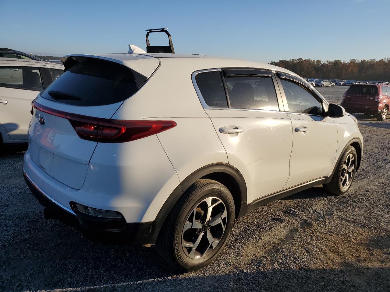 2021 KIA Sportage VIN KNDPM3AC3M7897454 Copart auction photo, frame damage / front end damage thumbnail 3