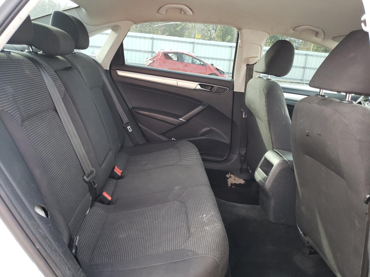 2017 Volkswagen Passat VIN 1VWAT7A32HC075805 Copart auction photo, hail / front end damage thumbnail 10