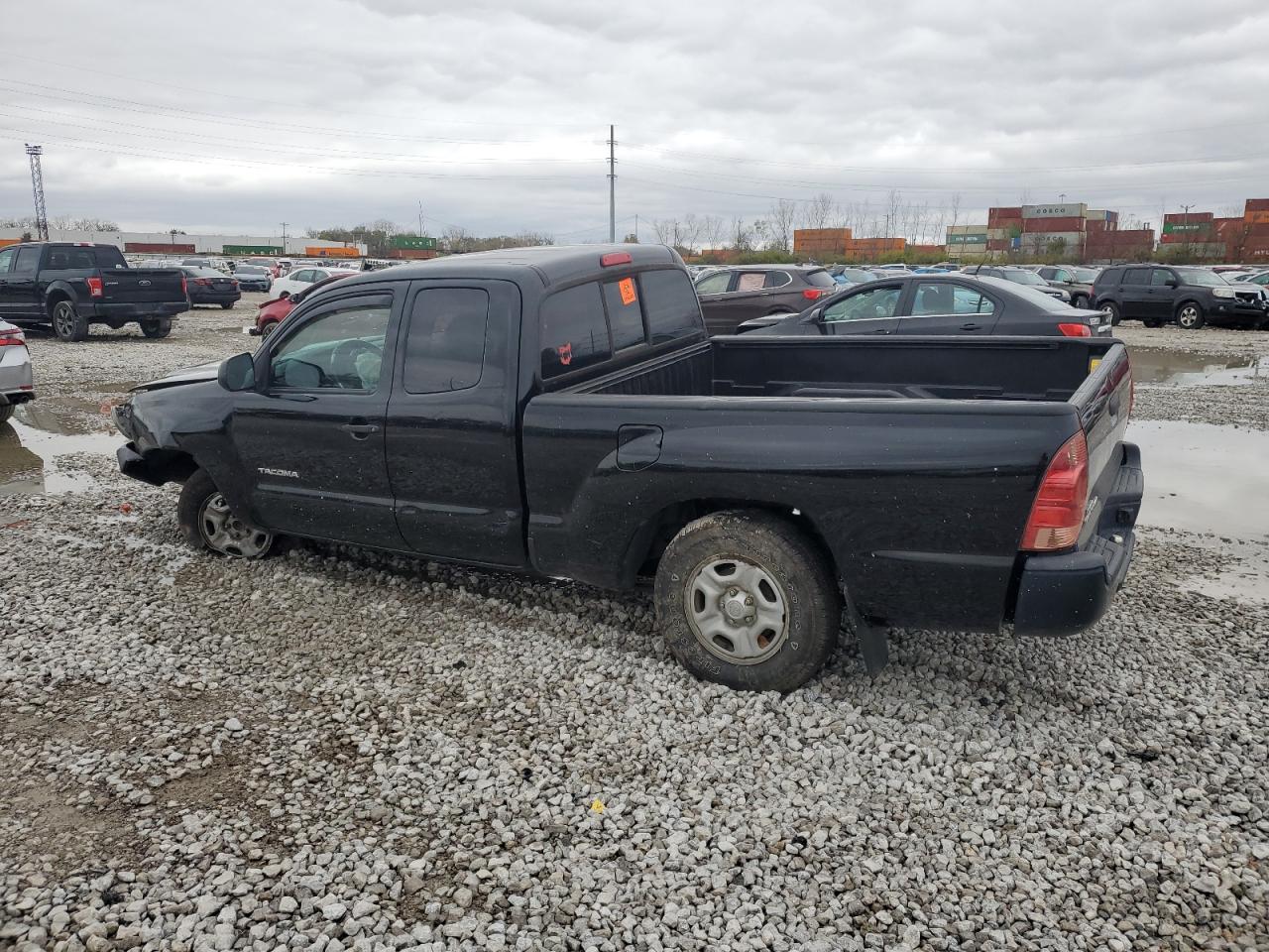 2015 Toyota Tacoma VIN 5TFTX4CN6FX055334 Copart auction photo, front end / minor dent/scratches damage thumbnail 2