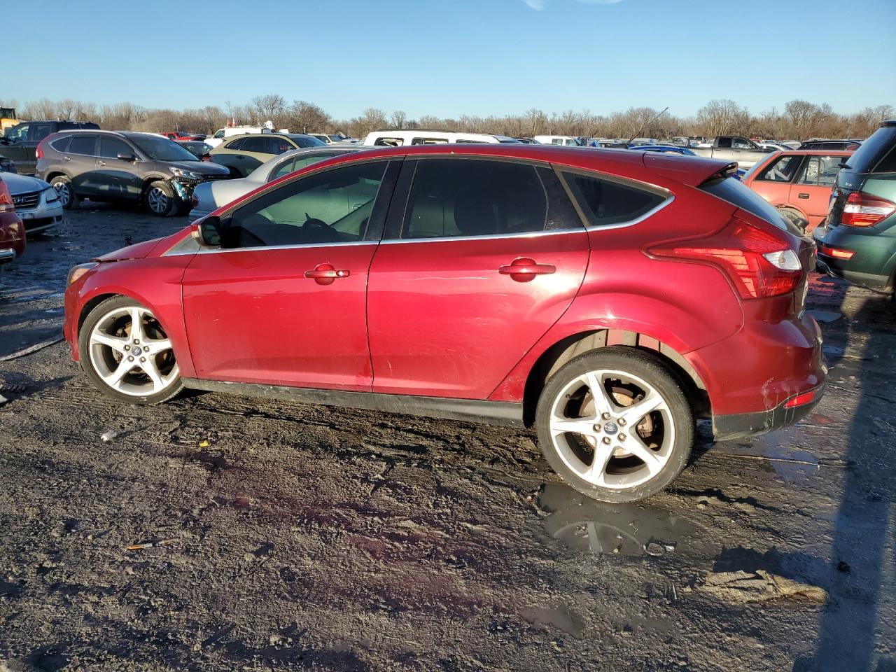 2013 Ford Focus VIN 1FADP3N21DL123745 Copart auction photo, undercarriage / front end damage thumbnail 2
