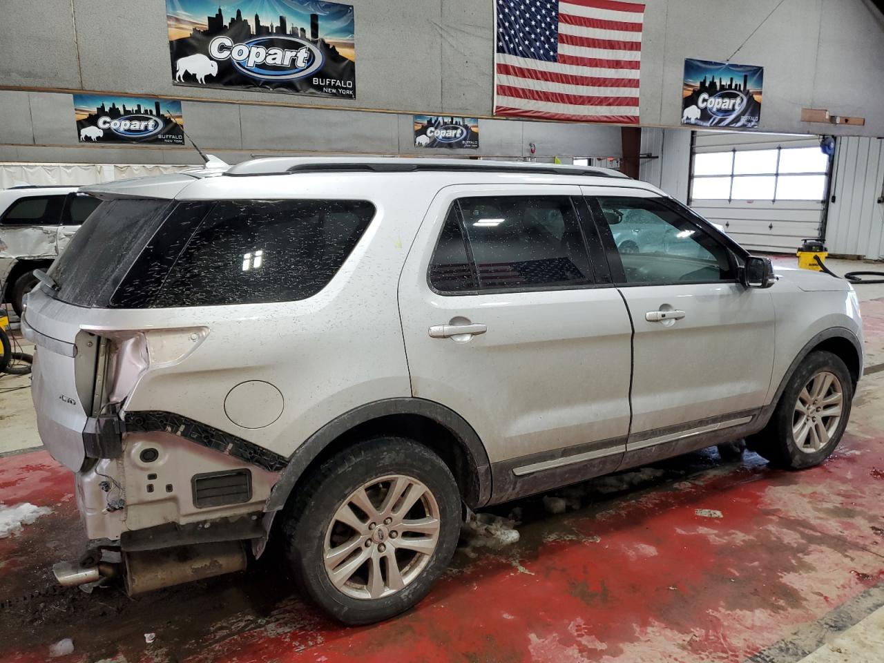 2018 Ford Explorer VIN 1FM5K8D87JGC82883 Copart auction photo, rear end damage thumbnail 3
