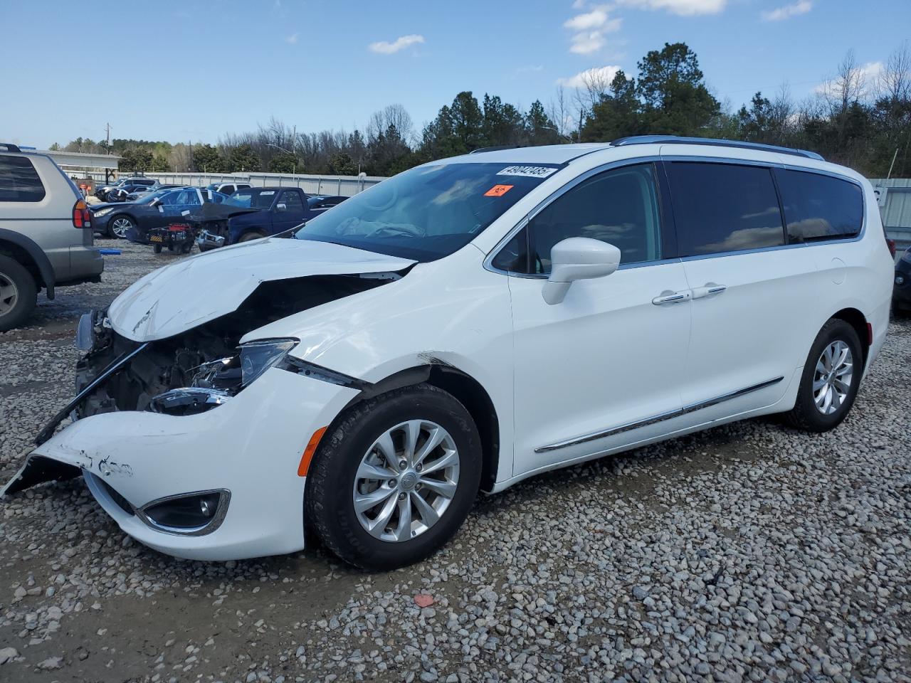 2018 Chrysler Pacifica VIN 2C4RC1BG5JR192988 - Copart auction photo