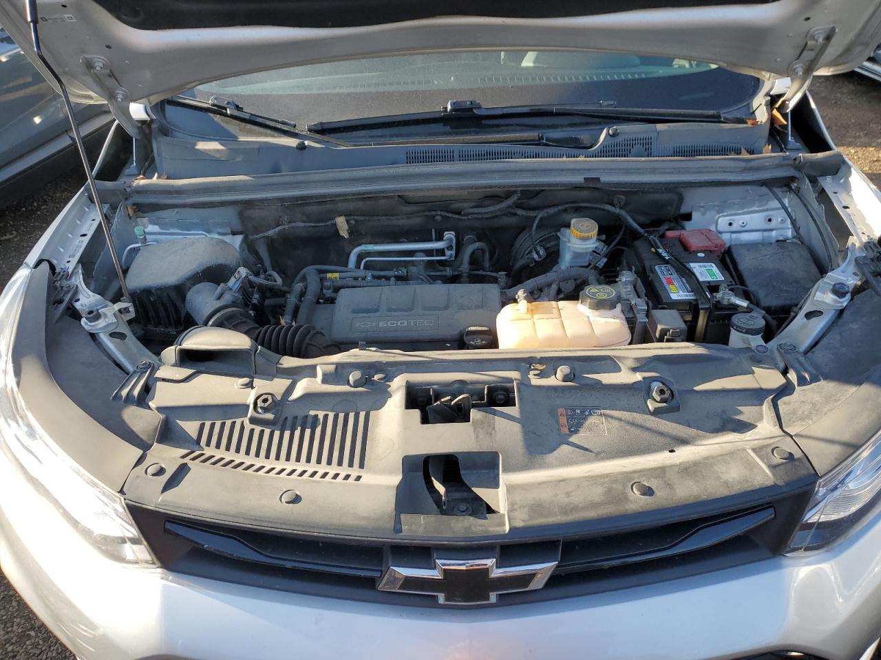 2019 Chevrolet Trax VIN 3GNCJLSB5KL183225 Copart auction photo, side / front end damage thumbnail 11