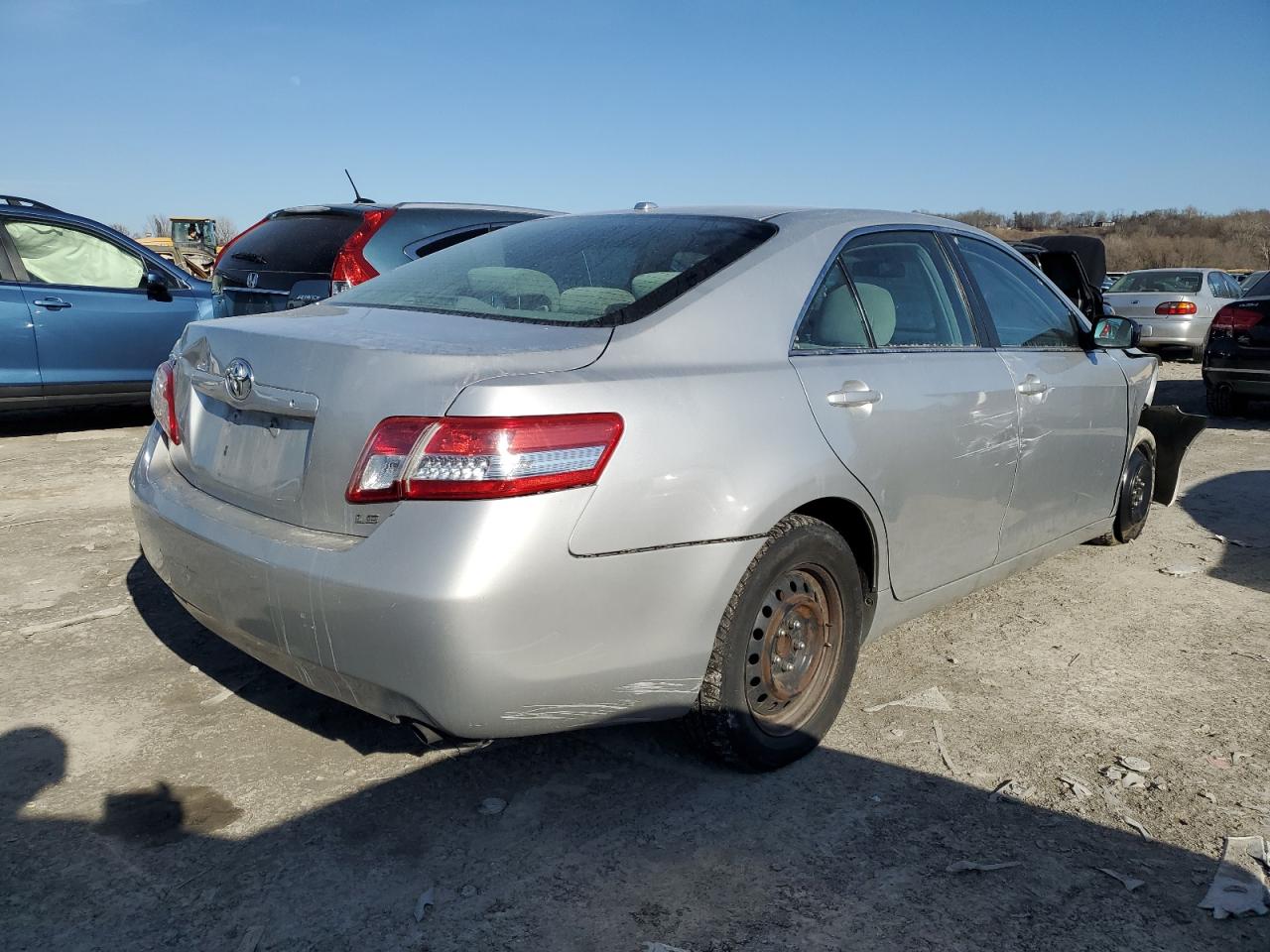 2011 Toyota Camry VIN 4T4BF3EK9BR122100 Copart auction photo, front end / rear end damage thumbnail 3
